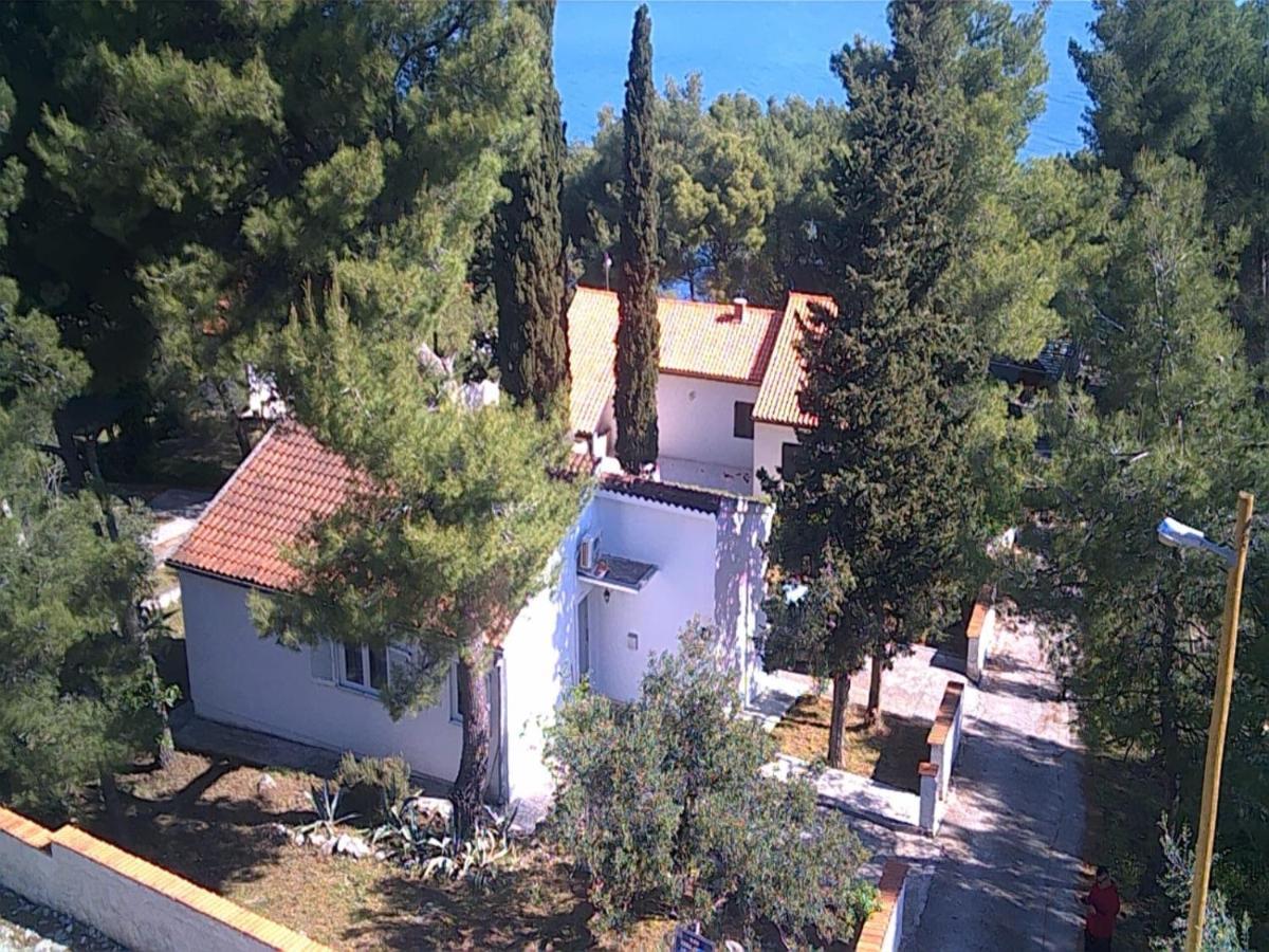 Beach House Black Olive Villa Slatine Exteriör bild
