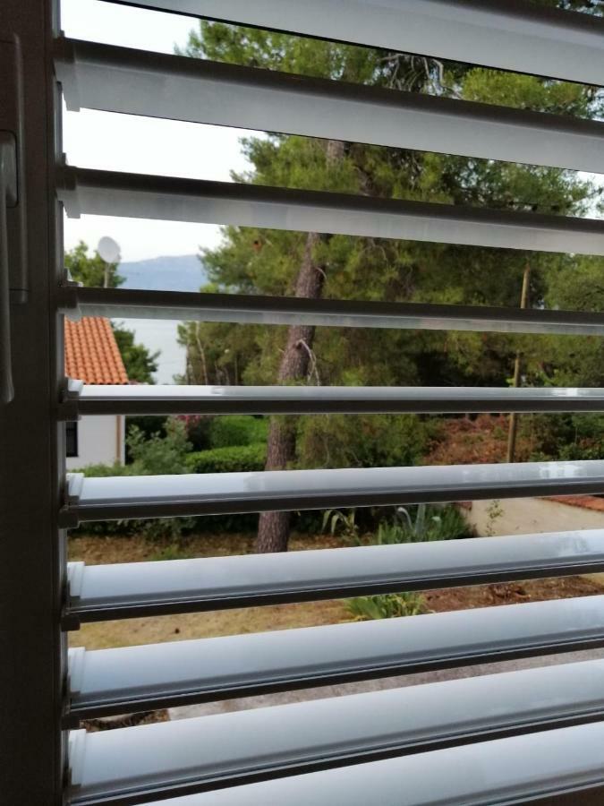 Beach House Black Olive Villa Slatine Exteriör bild